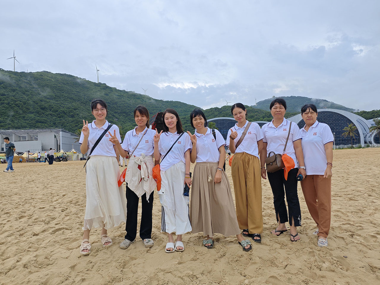 04 來給生活比個(gè)耶~